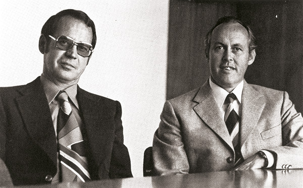 Franz Braun(弗朗茨．布朗)(左) Dr. Dieter Kemmler(迪特爾．肯姆勒博士)(右)